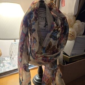 Elegant Cream and Blue Scarf Wrap for Accessories